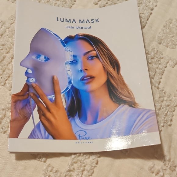 LED Facial Mask - White - Picture 3 of 9